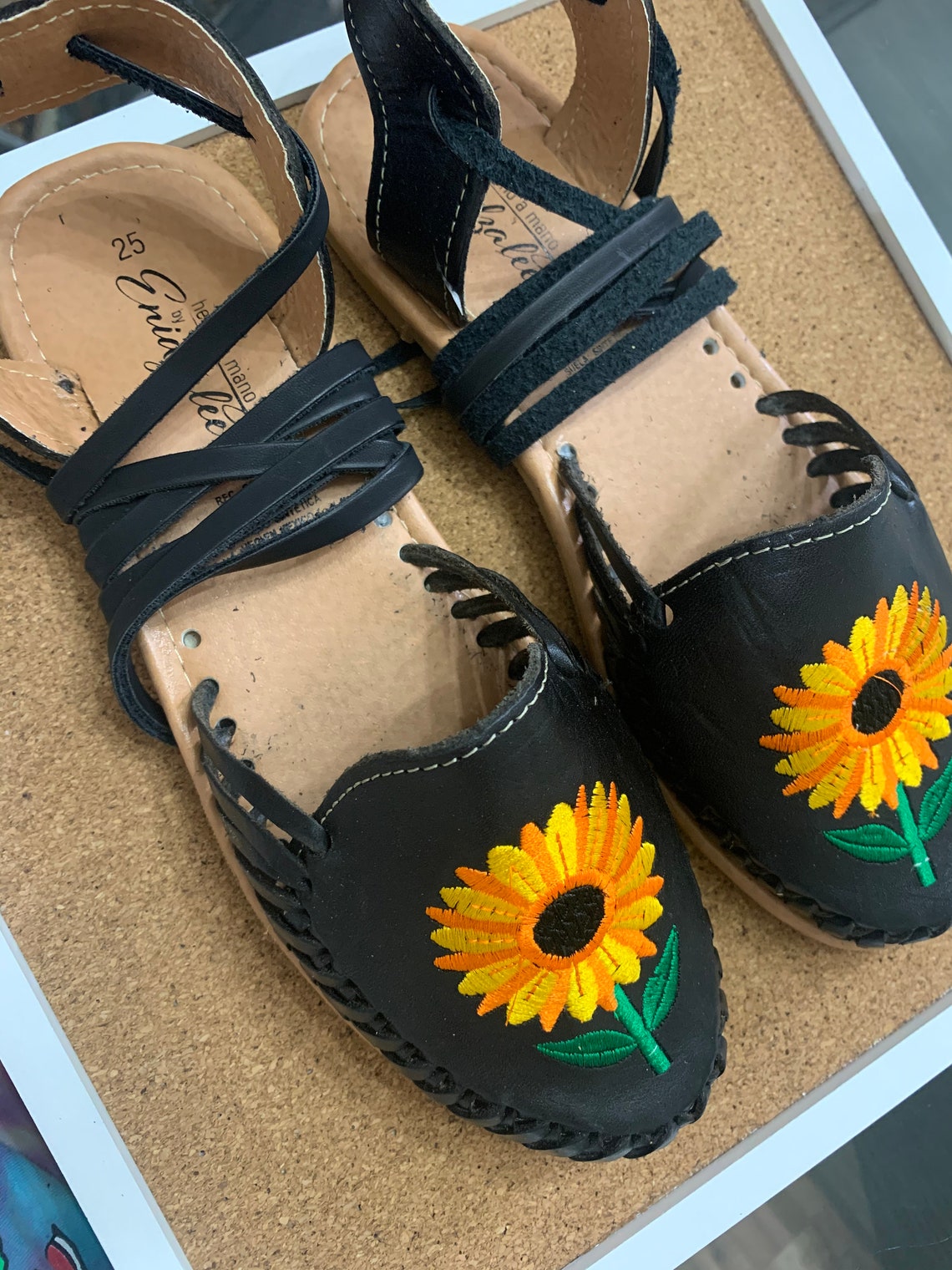 huaraches with sunflower