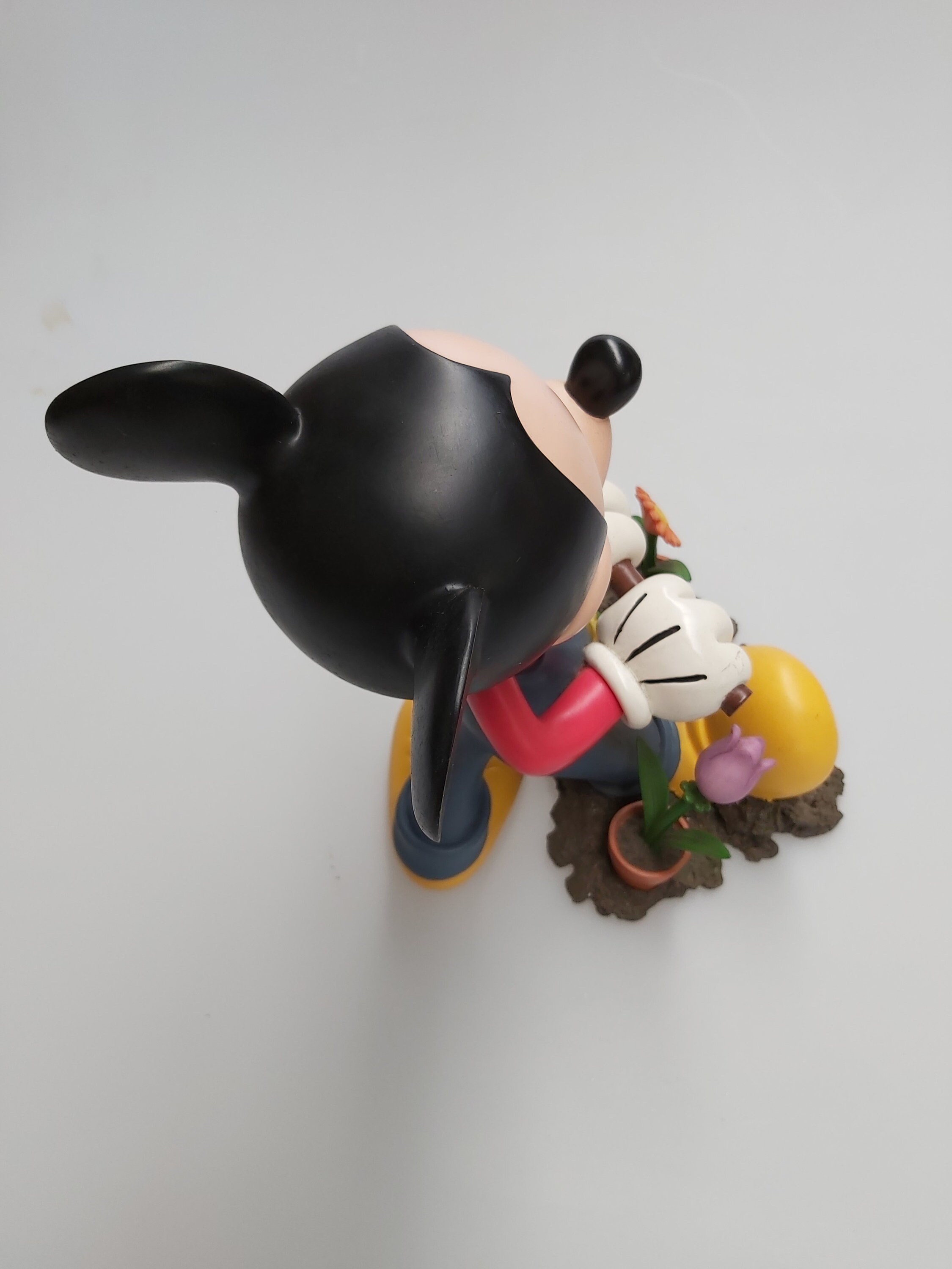 Walt Disney Mickey Mouse Statue Digging Gardening Planting