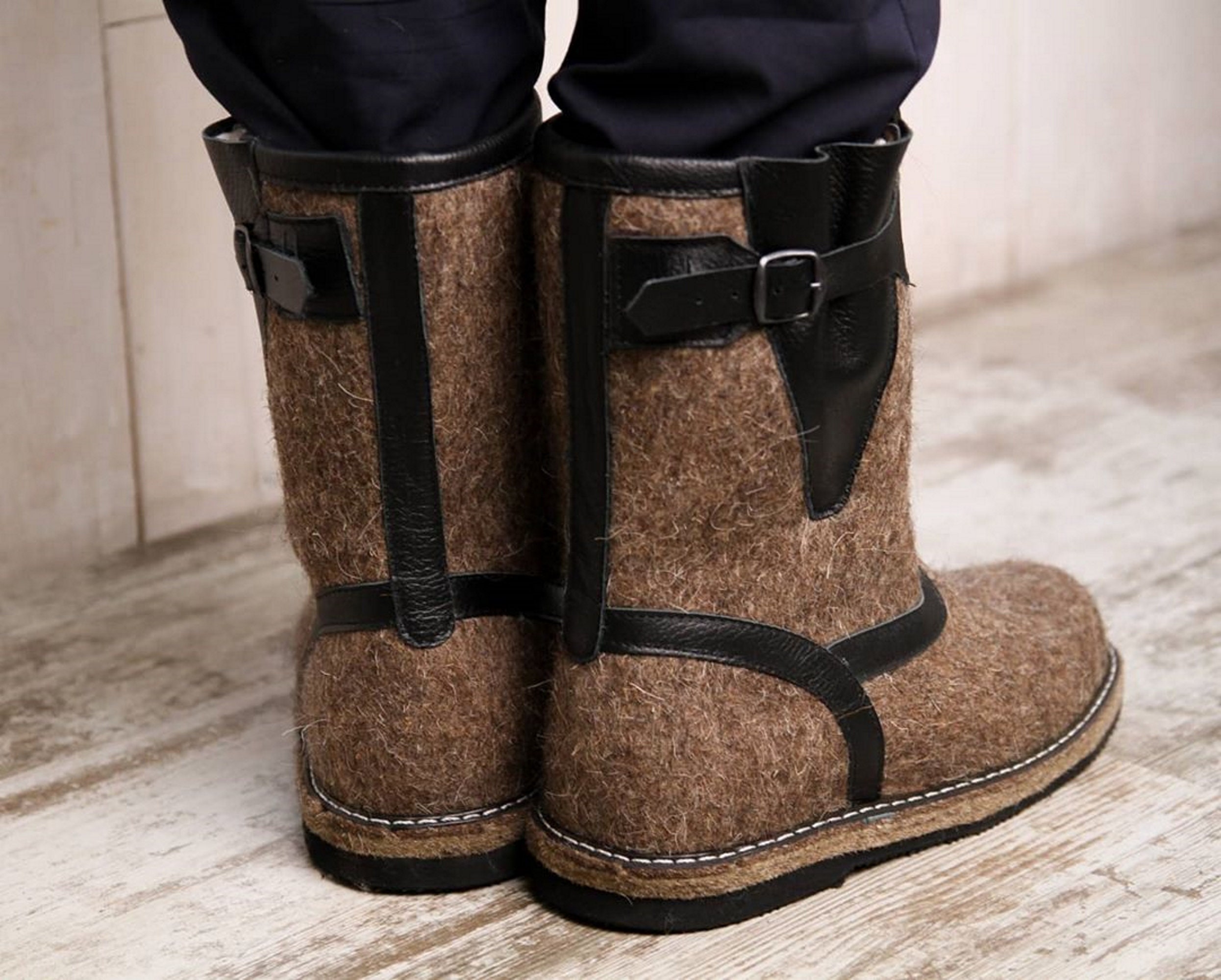 Men's Russian felt boots valenki warm felt 100 Etsy