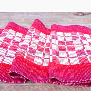 Red table runner / Checkered table cover vintage / Fall decorations / Christmas table runner image 3