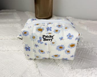 Blue Daisy Quilted Mini Makeup Bag | Handmade Floral Cosmetic Pouch | Cottagecore Travel Toiletry Bag