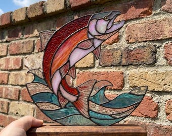 PDACE1271 Patrón de vidriera de salmón, PDF de peces saltando, atrapasueños DIY estilo Tiffany oceánico