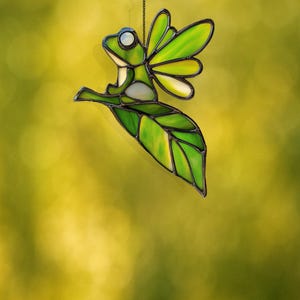 PD 88 Fairy Frog Stained Glass Suncatcher Digital Download Pattern , DIY Suncatcher  stained glass