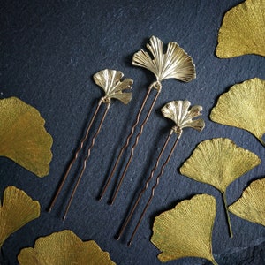 Ginkgo hairpins set light gold wedding hairpins gold bridal hairpins ginkgo minimalist wedding hairpiece leaves wedding boho bridal jewelry