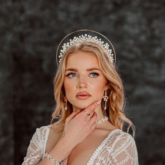 Handgefertigtes goldenes oder silbernes halo krone Haarband mit Perlen, Braut Haarschmuck für die Hochzeit, Heiligenschein