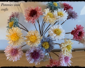 Daisies/whimsy flowers/wool flowers/Home/bouquets/gifts for her/artificial flowers/unusual/mother/birthday gift/housewarming gift/friendship