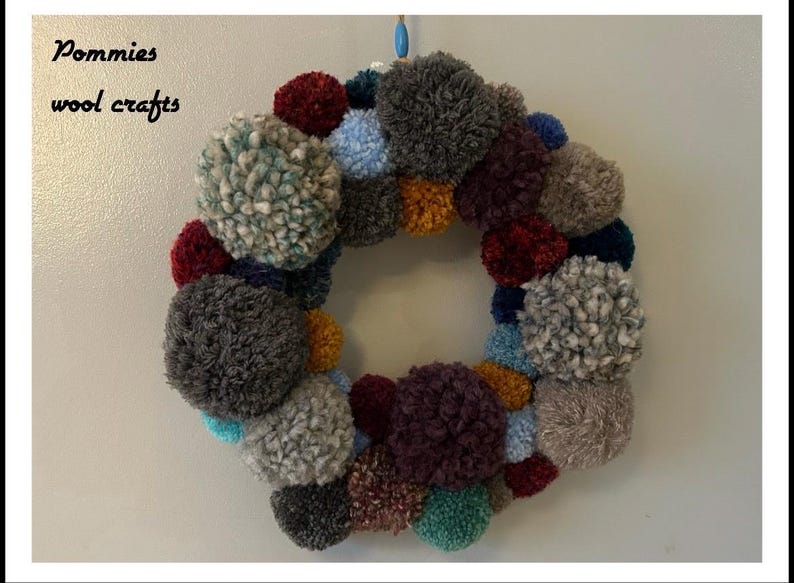 Autumn Wool Pom Pom Wreath, Colorful Fall Home Decor Grey/blue
