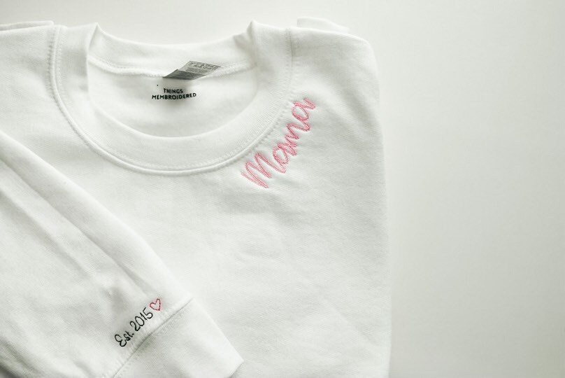 Best Seller Custom embroidered Mama sweatshirt crewneck Valentine’s Mother’s Day gift New moms gifts for wife