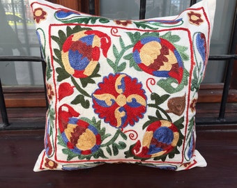 Suzani Pillowcase, Colorful Cushion Cover, Handmade Suzani Slipcover, Floral Cushion Cover, Needlework Pillowcase, Square Cushion