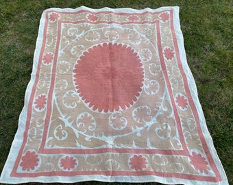 Suzani Tapestry, Pastel Color Tablecloth, Hand Embroidery Wall Hanging, Pink Suzani, Vintage Bedspread, Square Suzani Throw