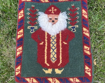 Green Small Rug, Small Santa Claus Rug, Green Wall Hanging Rug, Small Rug, Green Bathroom Rug, Doormat Rug, Handmade New Year Rug