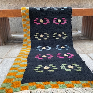 Turkish Tulu Rug, Small Shaggy Rug, Black Soft Rug, Vintage Turkish Rug,Handmade Turkish Rug, Anatolian Rug, Black Orange Rug 1’9”x4’4”ft