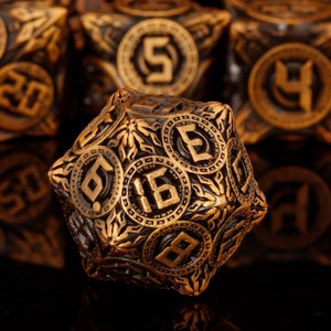 Metal Dice Set  7 Die Polyhedral Dice SetDice DND Role Playing Game Dice Set for RPG Dungeons and Dragons D&D Math Teaching