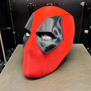 Deadpool Helmet full size Replica - High-Quality Modular Cosplay Prop