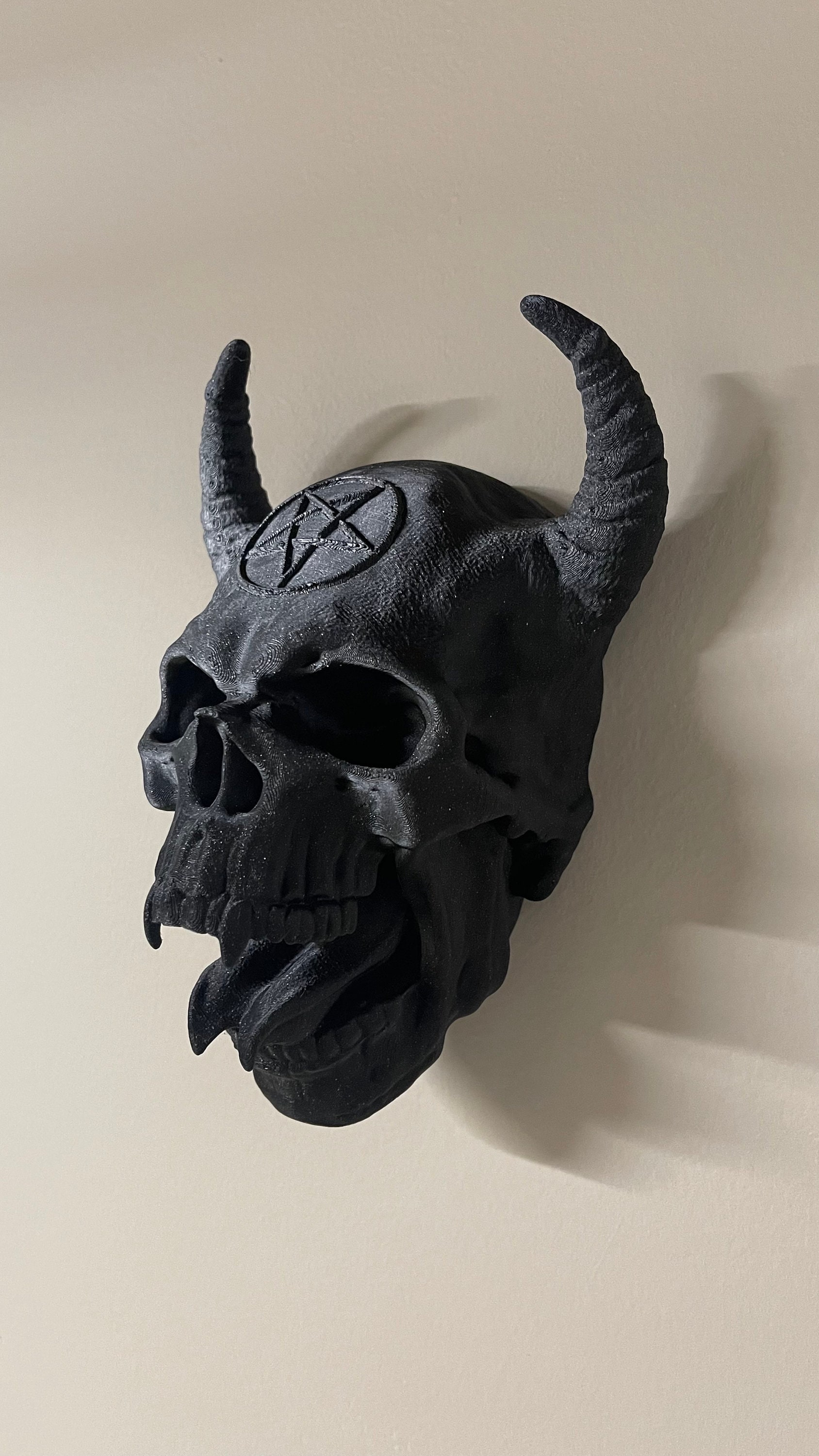 Accesorio de pared con calavera de demonio Diablo: pieza de decoración gótica para el hogar