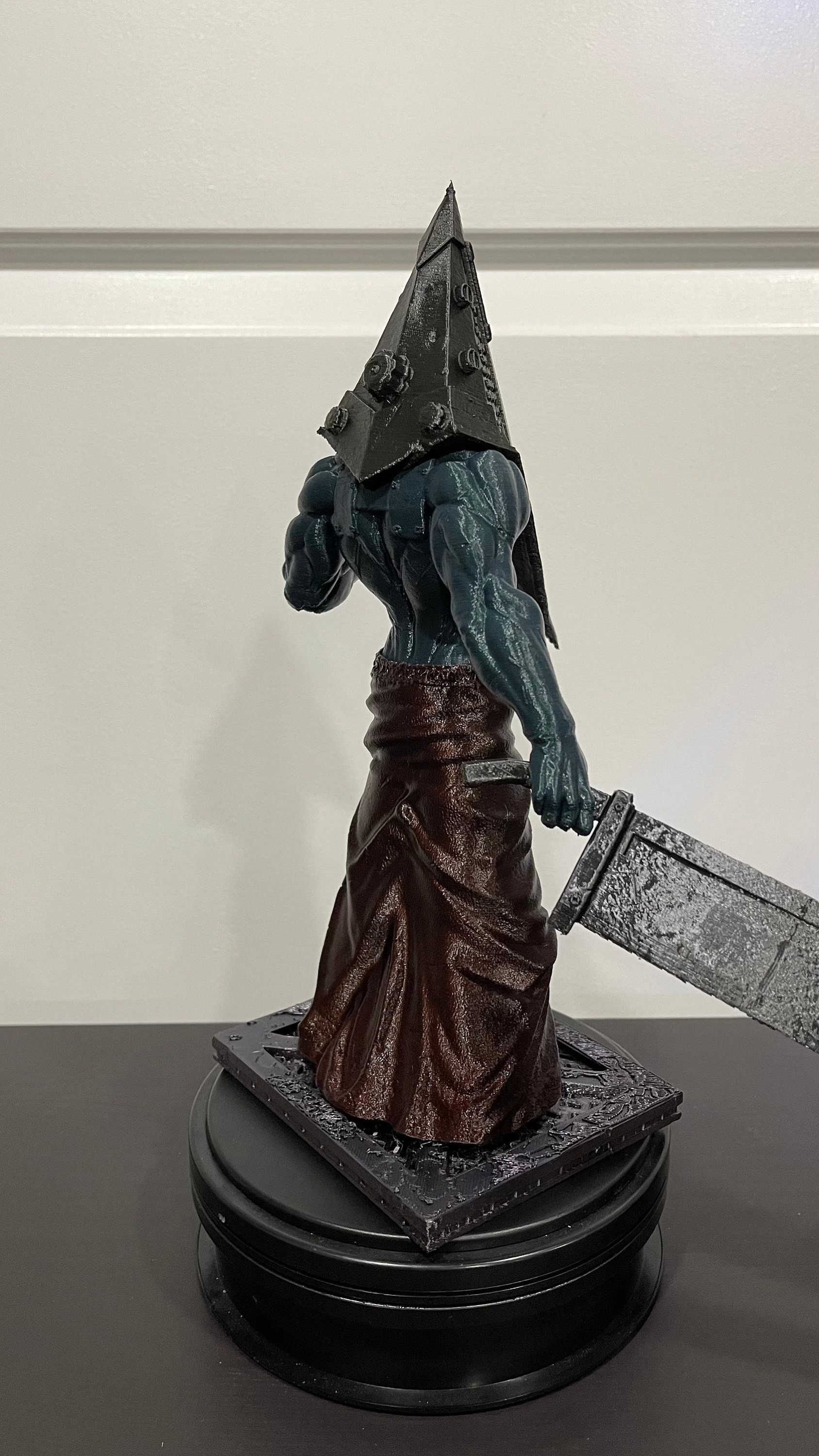 Pyramid Head Figure Silent Hill Statua Horror Silent Hill -  Portugal