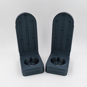 Lightsaber wall mount brackets, 3D printed in high detail PLA Plastic, Star Wars themed to hold and protect your saber while hanging on your wall for display . Available in majority colors and will fit majority of lightsabers on the market today .