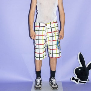 Vintage Y2K graphic plaid skater board shorts in white