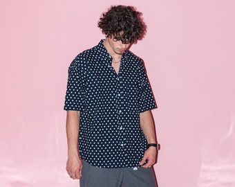 Vintage Y2K polka dot button down shirt in navy & white