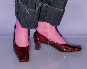 90's Vintage square nose mid-heels shoes in glossy burgundy