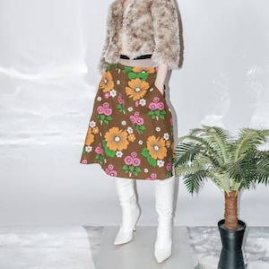 Vintage Y2K retro moms garden print midi skirt in brown