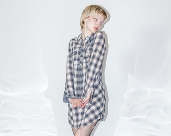 Vintage Y2K longsleeve plaid shirtdress in beige & blue