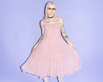 Vintage Y2K adorable pleated floral sundress in pastel pink
