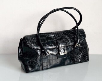 Vintage Y2K rave chic croc baguette bag in vampire black