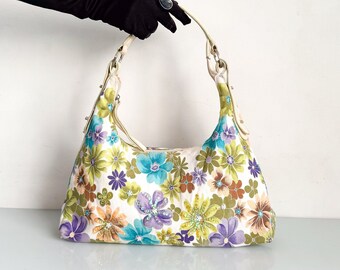 Vintage Y2K amazing floral hobo bag in white & pastels