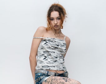 Vintage Y2K cool camouflage strappy tank top in grey tones