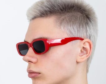 Y2K minimalistic rounded sunglasses in shiny red & black