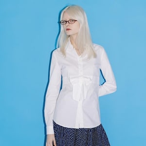 Y2K Vintage Red Valentino bow waist button down slim fit blouse in white