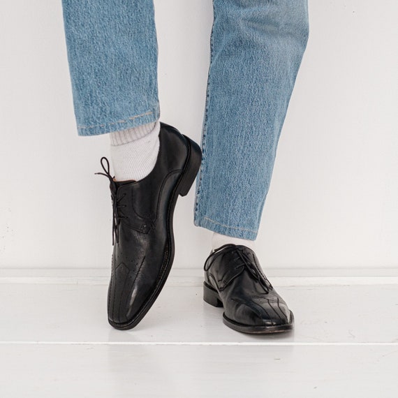 Vintage 90's fancy long toe leather classy shoes … - image 1