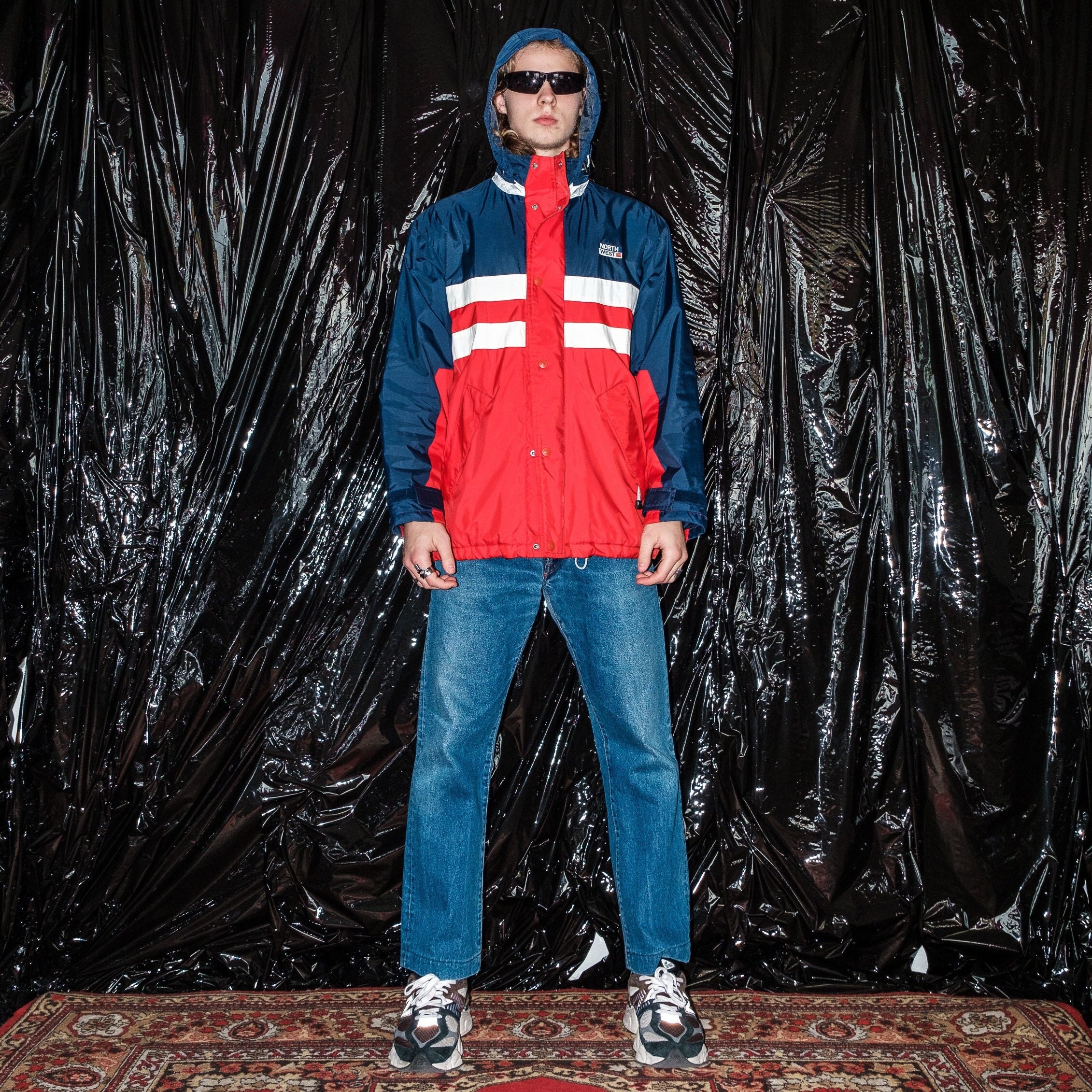 90's Vintage Classy Gorpcore Workers Winter Jacket in Navy