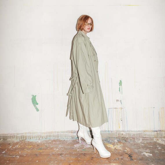 Vintage trench coat in beige