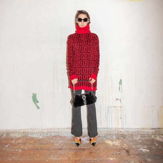 Vintage geometric print turtleneck jumper in red