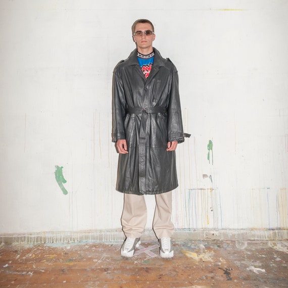 Vintage classic leather trench coat in grey