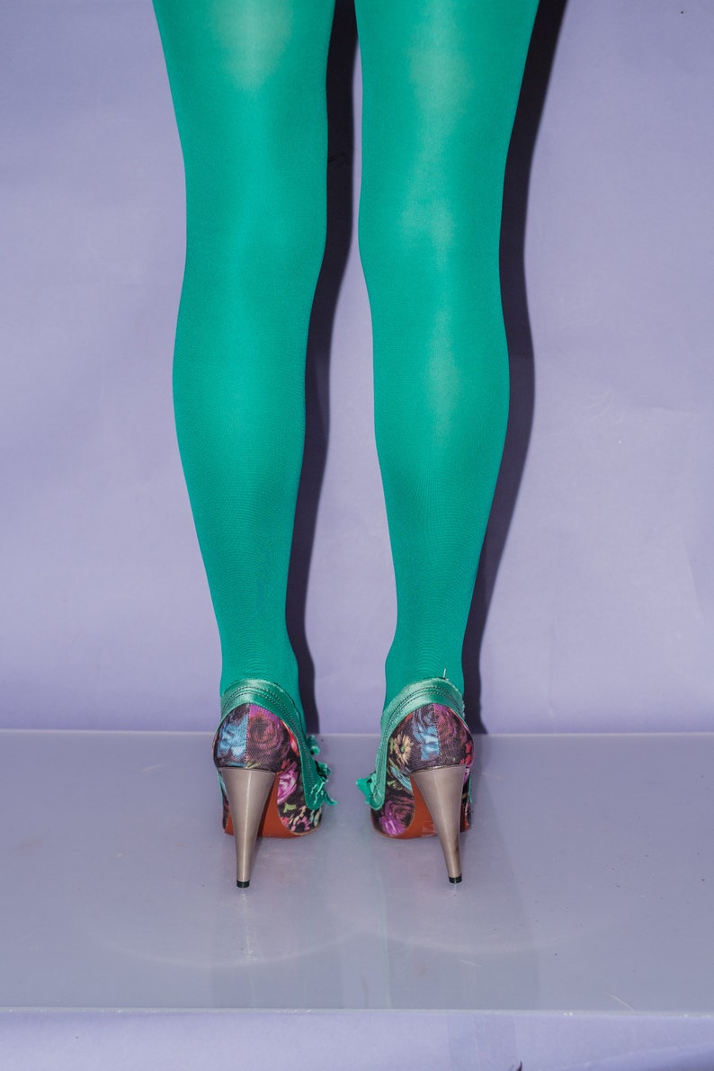 Vintage Y2K limited edition pumps with green bows image 4