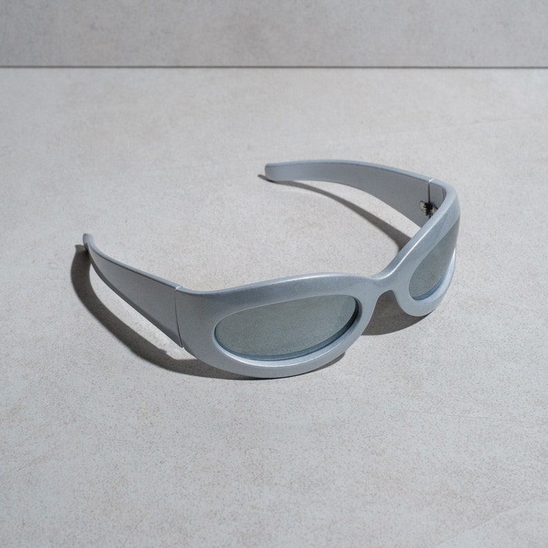 Y2K Rave Fly XS oval sunglasses in silver grey & mirror image 8