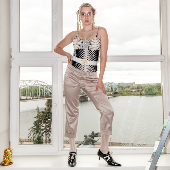 Cream cropped deals trousers