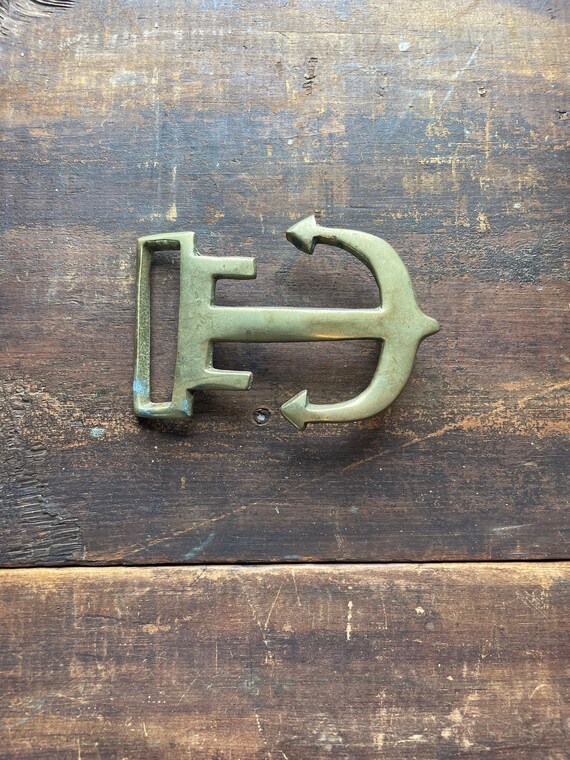 Vintage brass anchor belt buckle Gem