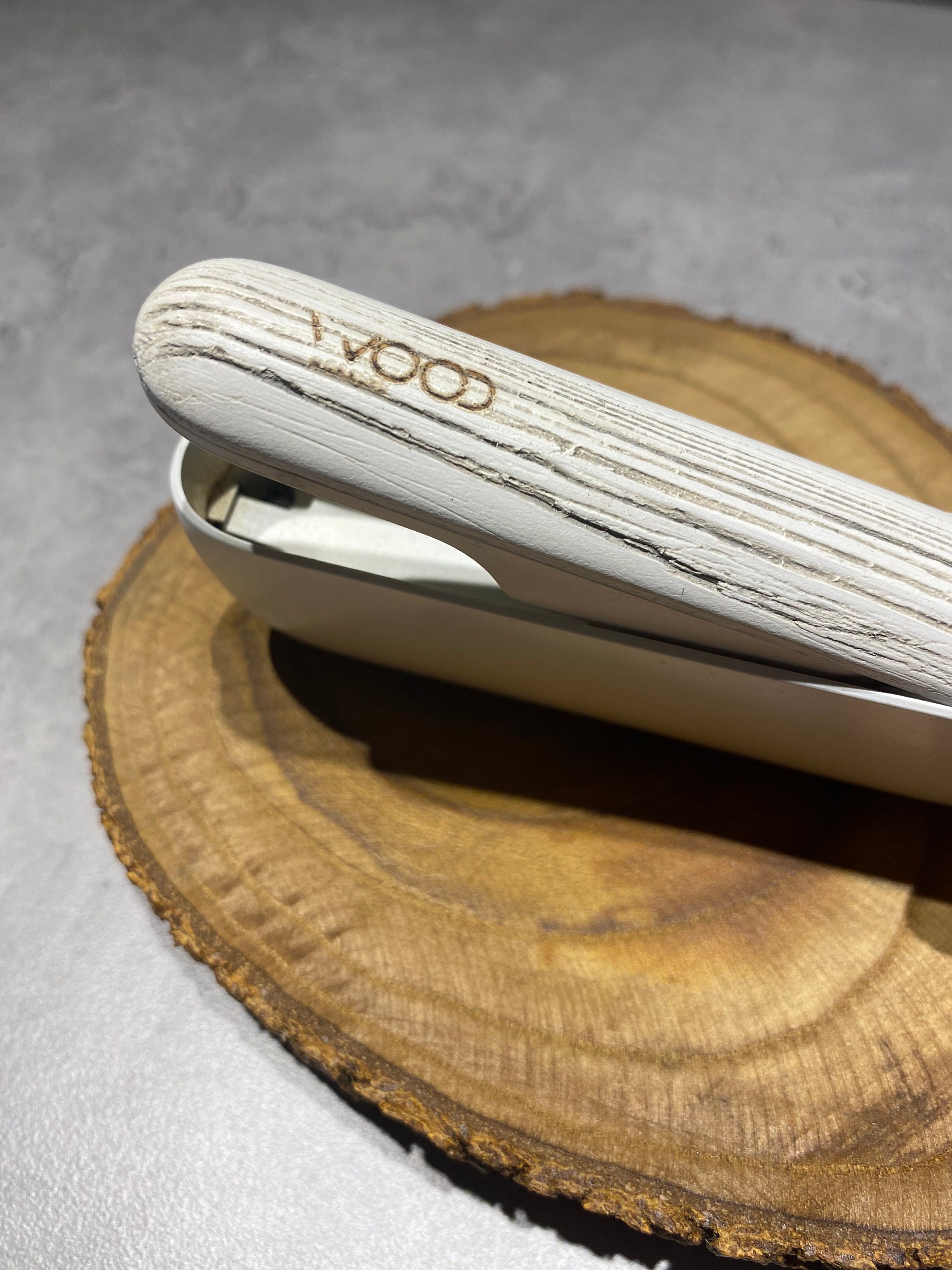 iQos 3.0 - Cover Luis