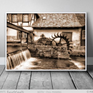 Schwarzwald Wasser Mühle Fotografie Poster,  hochwertige Qualität, zeitloser Kunstdruck, Vintage Fluss Romantik