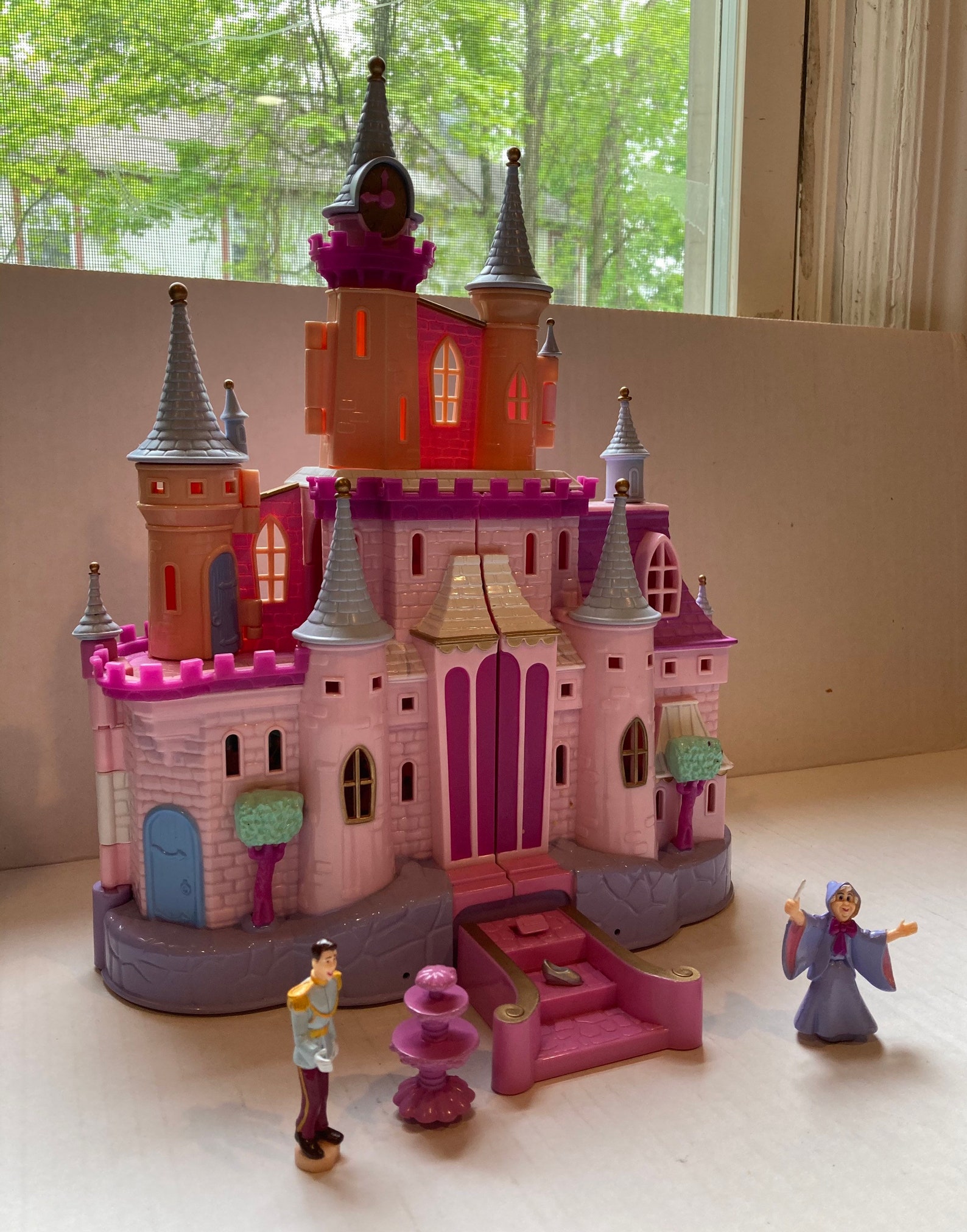 Vintage Polly pocket princess musical castle / Cinderella Etsy