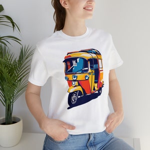 Bollywood Tee: Mumbai Auto Rickshaw Graphic T-Shirt