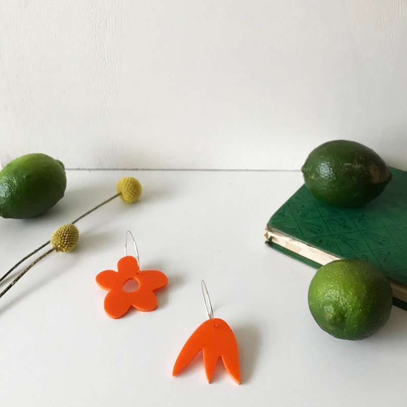 STEVIE Asymmetric Floral 70s Orange Hoop Earrings