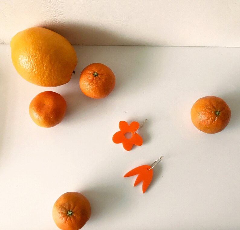 STEVIE Asymmetric Floral 70s Orange Hoop Earrings