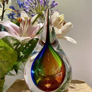 Elegante regenboog Kleurde Glasur, handgemaakte Skulptur Dutch Design
