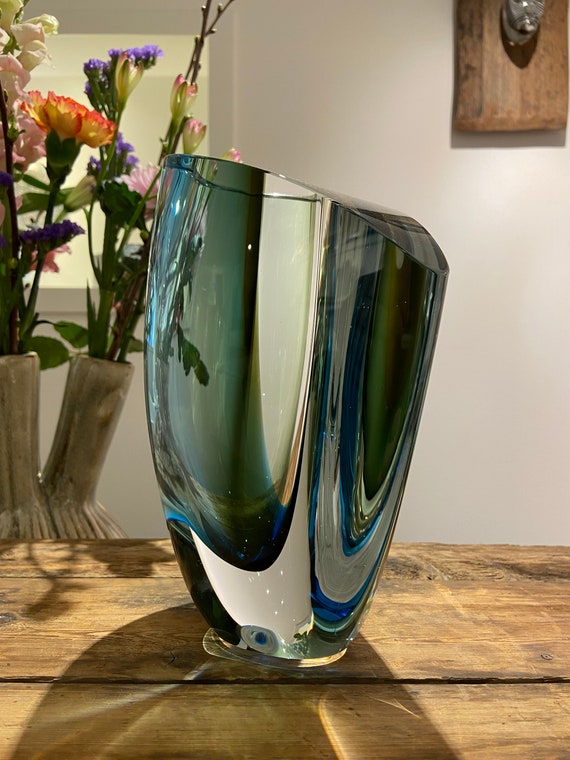 Kosta Boda Mirage Crystal Vase: Signed Goran Warff Art Glass - Etsy