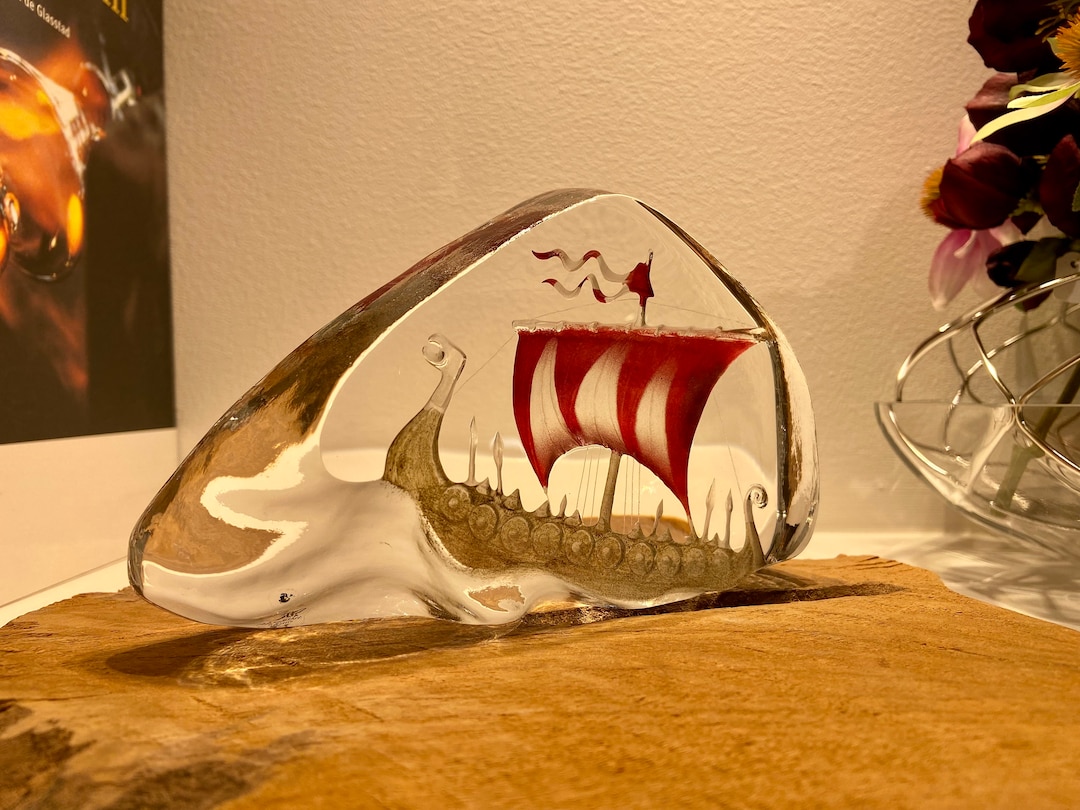 ガラス 船の彫刻　MATTS JONASSON SWEDEN ガラス 船の彫刻 MATTS JONASSON SWEDEN